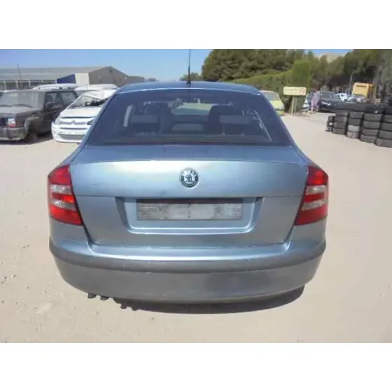 SKODA OCTAVIA BERLINA (1Z3) '2004 ACTIVE GRIS