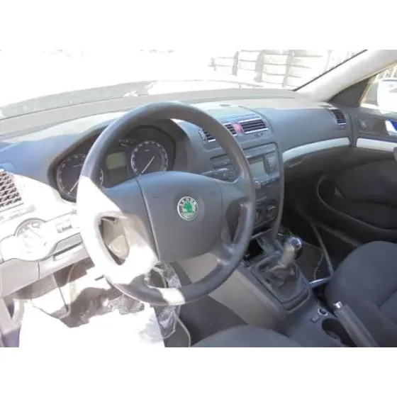 SKODA OCTAVIA BERLINA (1Z3) '2004 ACTIVE GRIS