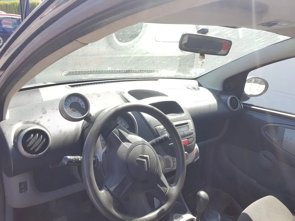 CITROEN C1 '2006 ATTRACTION NEGRO