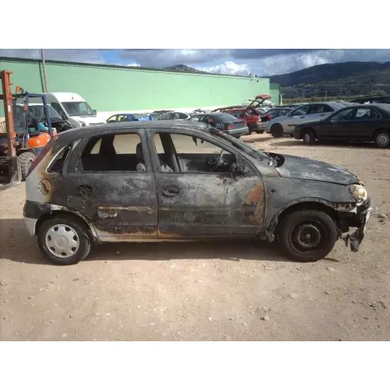 OPEL CORSA C '2001 COMFORT BLANCO