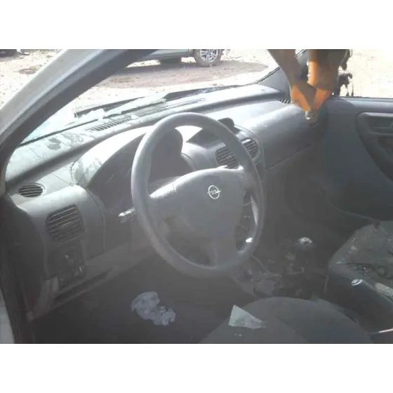 OPEL CORSA C '2001 COMFORT BLANCO