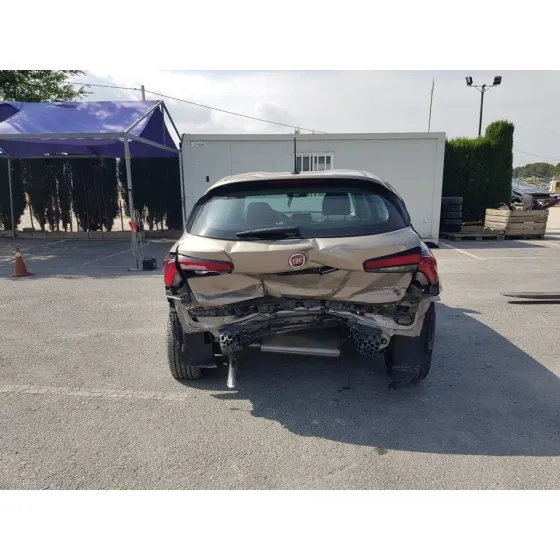 FIAT TIPO II (357) BERLINA '2018 EASY BEIG