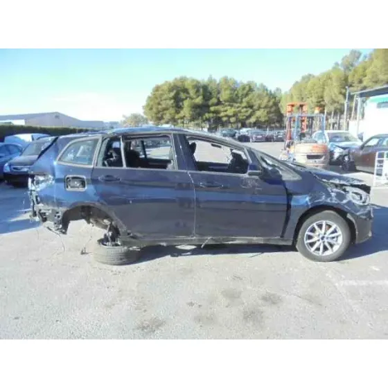 BMW SERIE 2 GRAN TOURER (F46) '2015 216D AZUL