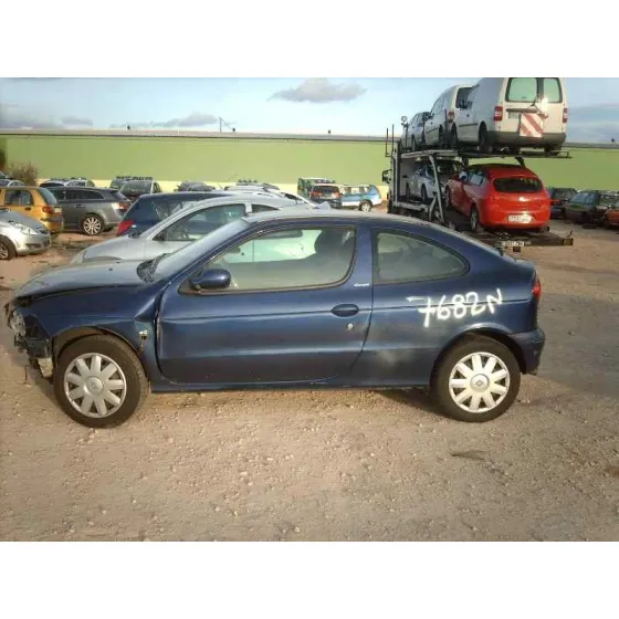 RENAULT MEGANE I COUPE FASE 2 (DA..) '2002 1.9 DCI DYNAMIQUE AZUL