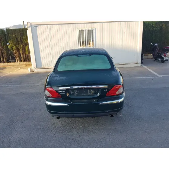JAGUAR X-TYPE '2005 2.5 V6 EXECUTIVE VERDE