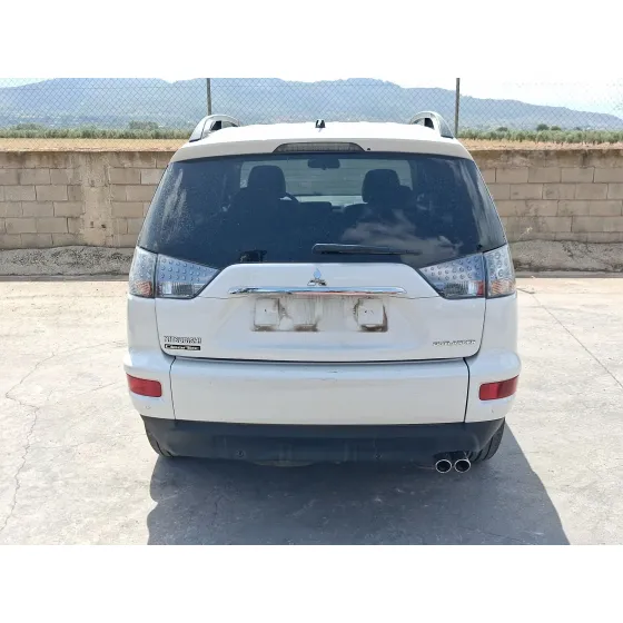 Mitsubishi OUTLANDER II VAN (CW_W) 2010