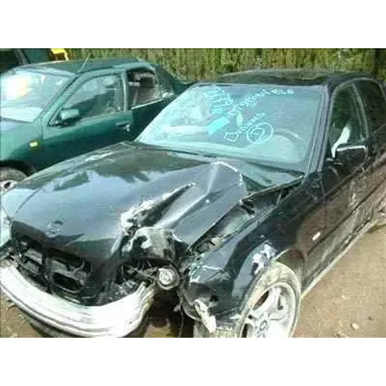 BMW SERIE 3 BERLINA (E46) '1998 320D NEGRO