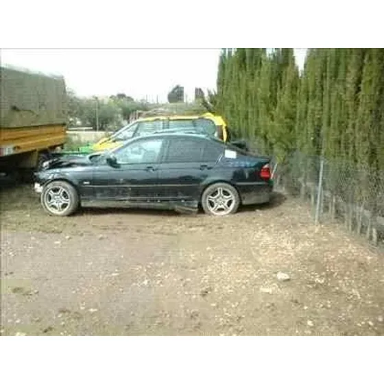 BMW SERIE 3 BERLINA (E46) '1998 320D NEGRO