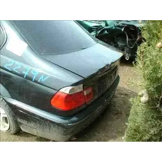 BMW SERIE 3 BERLINA (E46) '1998 320D NEGRO