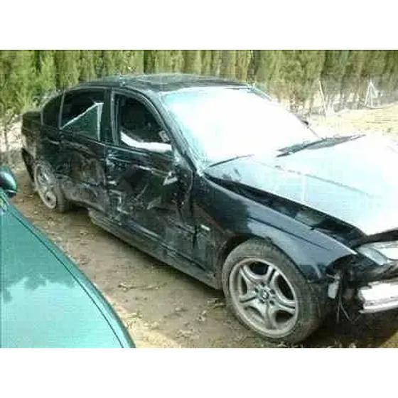 BMW SERIE 3 BERLINA (E46) '1998 320D NEGRO