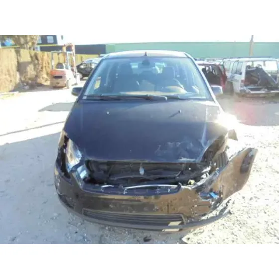 FORD FOCUS C-MAX (CAP) '2004 GHIA (D) NEGRO
