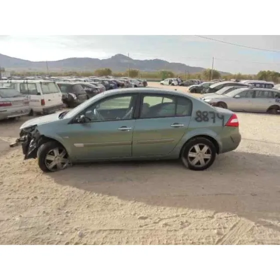 RENAULT MEGANE II CLASSIC BERLINA '2005 CONFORT AUTHENTIQUE VERDE