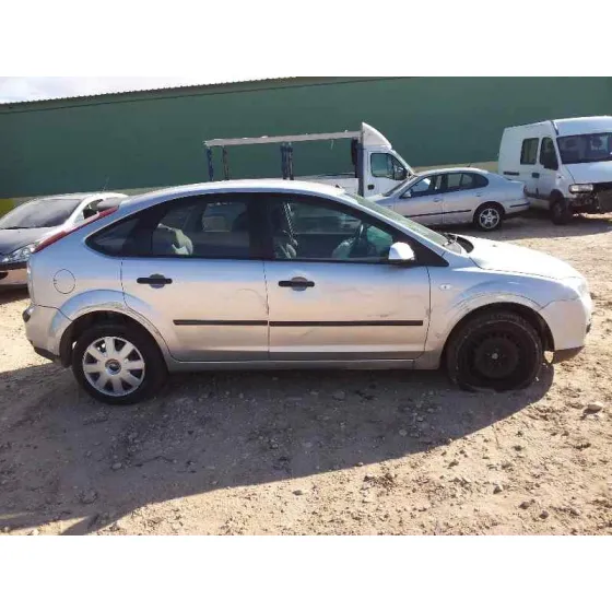 FORD FOCUS BERLINA (CAP) '2006 GHIA GRIS