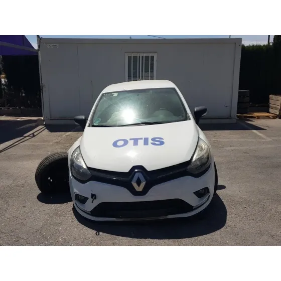 RENAULT CLIO IV '2017 SOCIETE BLANCO