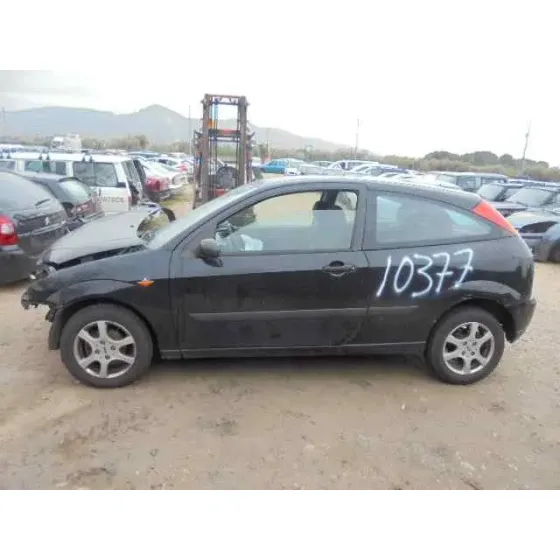 FORD FOCUS BERLINA (CAK) '2004 AMBIENTE NEGRO
