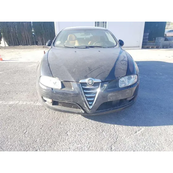ALFA ROMEO GT (125) '2009 1.9 JTD 16V M-JET DISTINCTIVE (10.2006->) NEGRO
