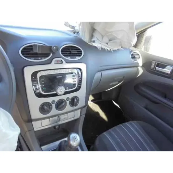 FORD FOCUS LIM. (CB4) '2010 TITANIUM GRIS OSCURO