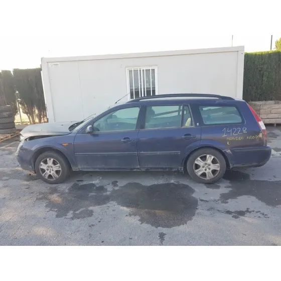 FORD MONDEO TURNIER (GE) '2001 TREND (06.2003->) (D) AZUL