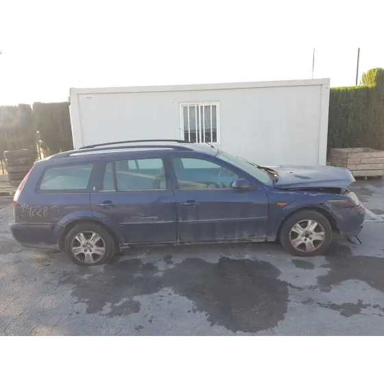 FORD MONDEO TURNIER (GE) '2001 TREND (06.2003->) (D) AZUL