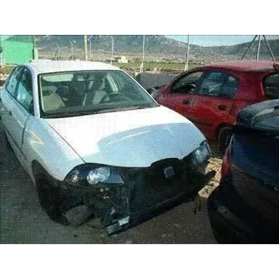 SEAT CORDOBA BERLINA (6L2) '2003 1.9 TDI BLANCO