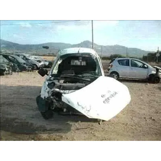 OPEL COMBO (CORSA C) '2002 1.3 16V CDTI CAT (Z 13 DT / LN9) BLANCO