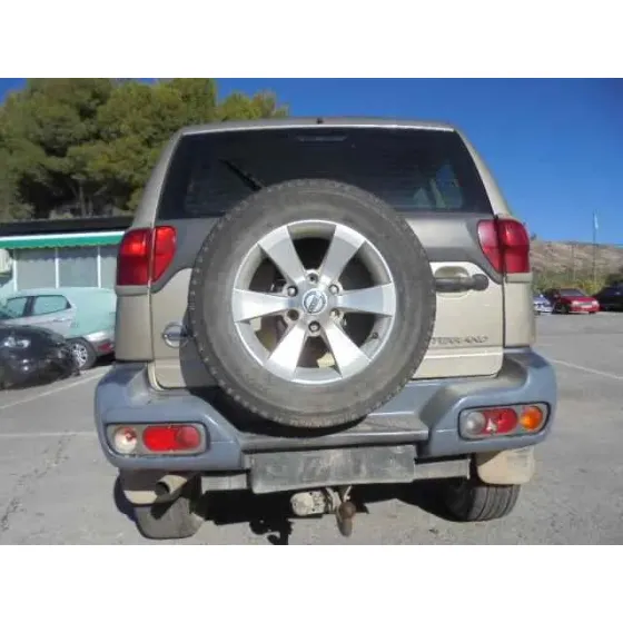 NISSAN TERRANO/TERRANO.II (R20) '2004 ELEGANCE DORADO