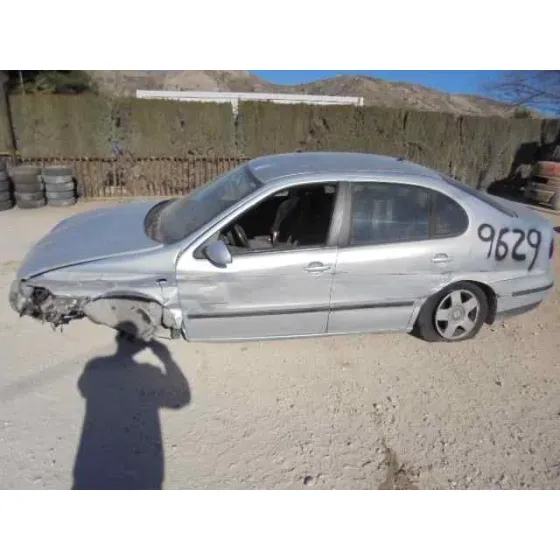 SEAT TOLEDO (1M2) '2004 SELECT GRIS