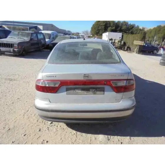 SEAT TOLEDO (1M2) '2004 SELECT GRIS