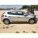RENAULT MEGANE III BERLINA 5 P '2012 AUTHENTIQUE GRIS