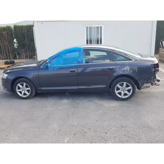 AUDI A6 BERLINA (4F2) '2009 2.0 TDI NEGRO