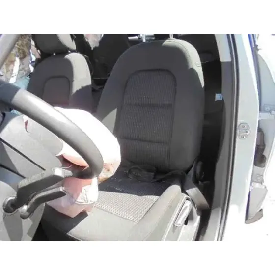 AUDI Q3 (8U) '2013 2.0 TDI (103KW) ADVANCE BLANCO