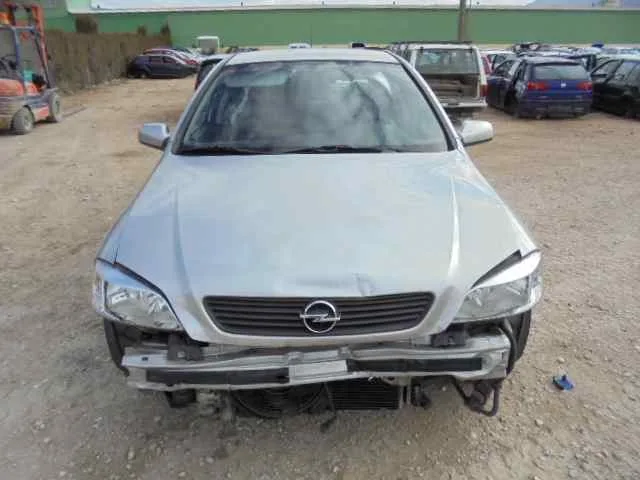 OPEL ASTRA G BERLINA '2001 CLUB GRIS