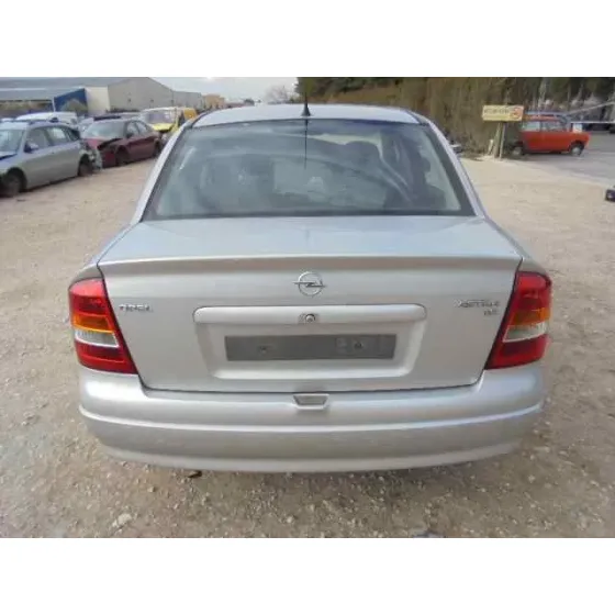 OPEL ASTRA G BERLINA '2001 CLUB GRIS