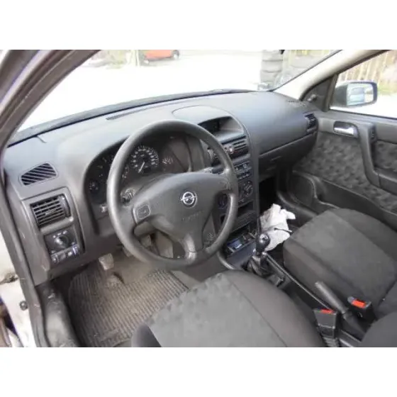OPEL ASTRA G BERLINA '2001 CLUB GRIS