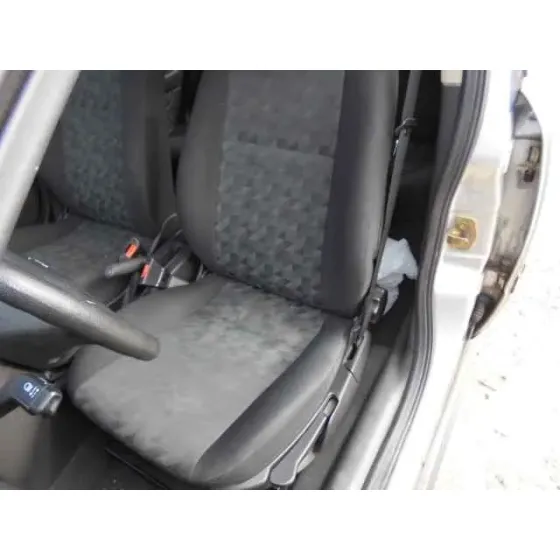 OPEL ASTRA G BERLINA '2001 CLUB GRIS