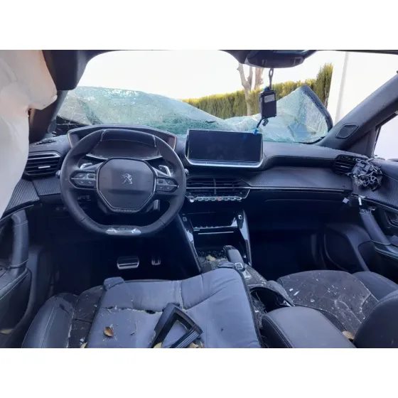 PEUGEOT 2008 (P1) '2020 GT NARANJA