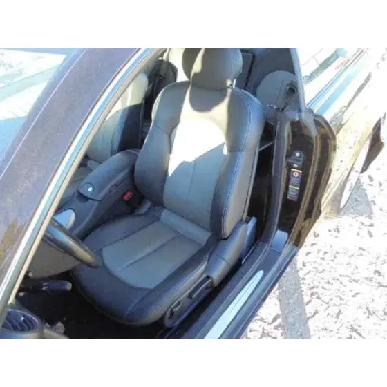MERCEDES CLASE CLK (W209) COUPE '2005 240 (209.361) NEGRO