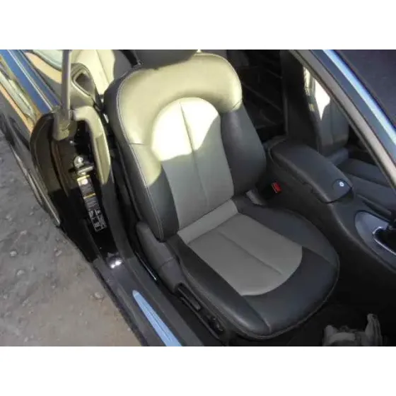 MERCEDES CLASE CLK (W209) COUPE '2005 240 (209.361) NEGRO