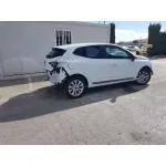 RENAULT CLIO V '2023 ZEN BLANCO