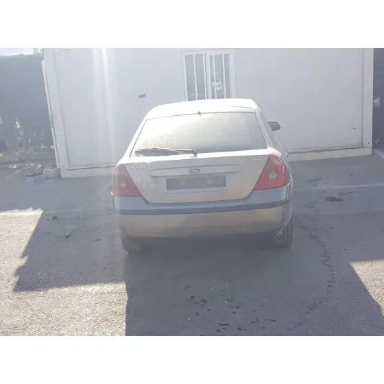 FORD MONDEO BERLINA (GE) '2002 AMBIENTE BEIG