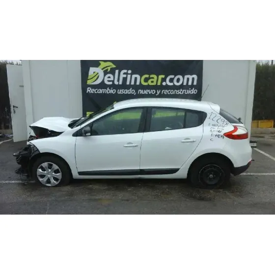 RENAULT MEGANE III BERLINA 5 P '2012 DYNAMIQUE BLANCO