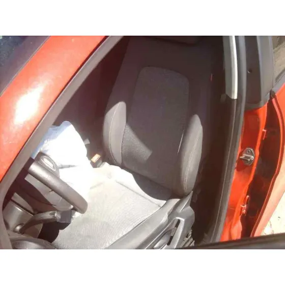 SEAT ALTEA (5P1) '2005 REFERENCE ROJO