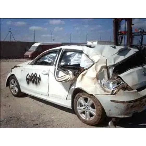 BMW SERIE 1 BERLINA (E81/E87) '2007 118D BLANCO