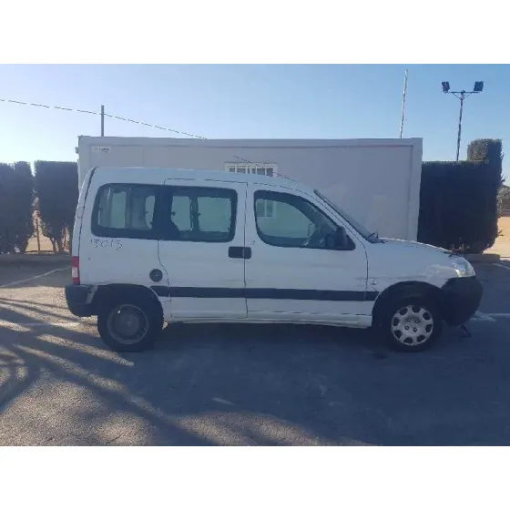PEUGEOT PARTNER (S2) '2009 COMBIESPACE BLANCO