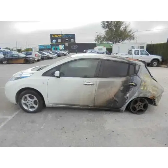 NISSAN LEAF '2016 ACENTA BLANCO