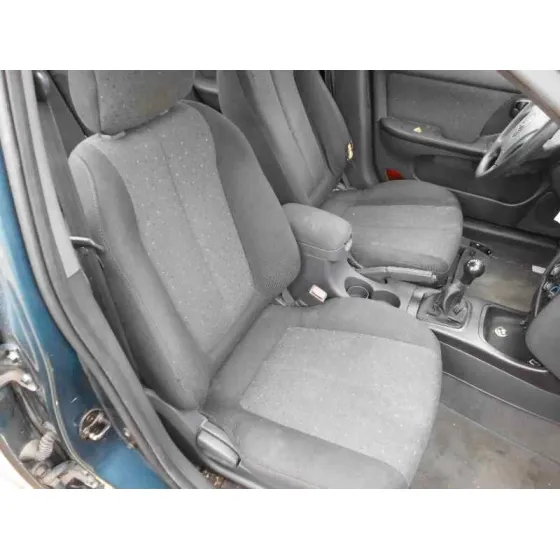 HYUNDAI ELANTRA (XD) '2003 2.0 CRDI COMFORT (4-PTAS.) VERDE