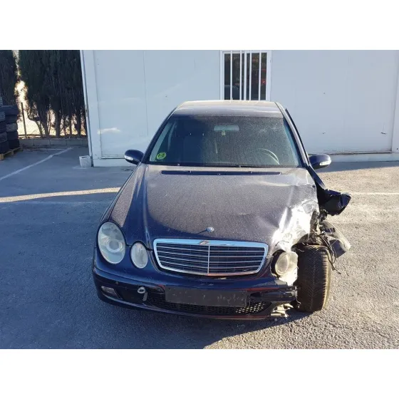 MERCEDES CLASE E (W211) BERLINA '2012 E 200 CDI (211.004) NEGRO