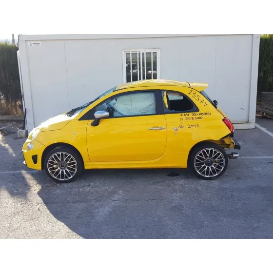ABARTH NUOVA 500 (150) '2018 595 TURISMO AMARILLO