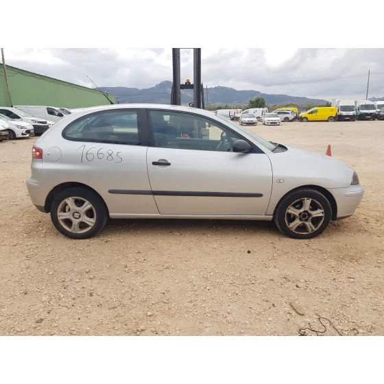 Seat IBIZA III (6L1) 2002