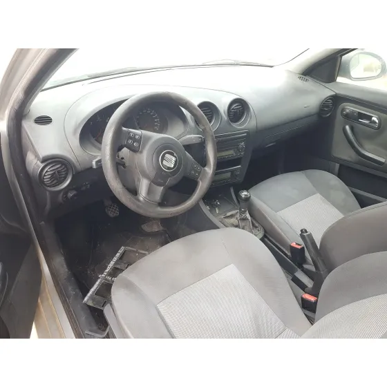 Seat IBIZA III (6L1) 2002
